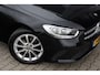 Mercedes-Benz B-klasse 180 Launch Edition | Camera | Cruise | 17 Inch |