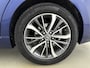 Toyota Avensis Touring Sports - 1.8 VVT-i Business Pro // TREKHAAK // DEALER ONDERHOUDEN //