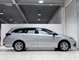 Toyota Auris Touring Sports 1.8 Hybrid Dynamic | Trekhaak | Dealer onderhouden |