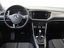 Volkswagen T-Roc 1.5 TSI Style | CarPlay | Airco | Parkeersensoren | Adaptieve cruise control | Lane- en frontassist | Bluetooth |