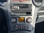 Kia Carens 2.0 CVVT X-ecutive(st-bekr,airco,elektr-pakket,bj07,2499,-)