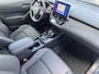 Toyota Corolla Cross Hybrid 180 EXECUTIVE BLIND SPOT PARK-SENSOREN JBL-AUDIO 360-CAMERA STOEL/STUUR VERWARMING EL-ACHTERKLEP CAMERA LEDER PARK-ASS APPLE/ANDROID
