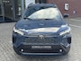 Toyota Corolla Cross Hybrid 180 EXECUTIVE BLIND SPOT PARK-SENSOREN JBL-AUDIO 360-CAMERA STOEL/STUUR VERWARMING EL-ACHTERKLEP CAMERA LEDER PARK-ASS APPLE/ANDROID