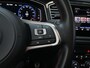 Volkswagen T-Roc 1.5 TSI 150pk DSG Sport Business R R-Line Panoramadak Camera Navigatie Stoelverwarming