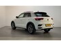 Volkswagen T-Roc 1.5 TSI 150pk DSG Sport Business R R-Line Panoramadak Camera Navigatie Stoelverwarming
