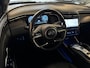 Hyundai Tucson 1.6 T-GDI HEV Premium Sky / 38 dkm / Panoramadak / Leer met klima / Krell Sound / Apple Carplay / Dab+ / Navi / BLIS / 360 camera - Trekgewicht 1.650 kg -