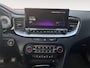 Kia Ceed Sportswagon 1.0 T-GDi DynamicPlusLine | Navi | Apple Carplay / Android Auto | Cruise Control | Licht + Regensensor | Stoel + Stuurverwarming | Keyless Entry + Keyless Start | Parkeersensoren Voor + Achter | Elektrisch bedienbare Achterklep