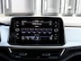 Volkswagen T-Roc Life Business 1.0 TSI 110pk STOELVERW. VOOR | DAB | 16''LM | NAVI | CLIMA | APPLE-CARPLAY