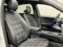 Hyundai Ioniq 6 First Edition AWD 77.4 kWh 325 pk | GLAZEN DAK | FULL LED | LONG RANGE | ZEER COMPLEET!