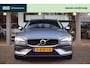 Volvo V60 2.0 T4 Momentum Pro met 19inch/Led/Carplay/Cruise