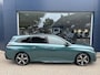 Peugeot 308 SW 1.6 HYbrid 180 GT Pack Business | All Season Banden | 3D Cockpit | Stuurverwarming | Sfeerverlichting | Electrische achterklep | Navigatie | Full LED | Lichtmetaal