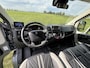 Peugeot Boxer Allure Sport Paardenwagen 2.2 HDI 165pk | 1640kg laadvermogen | 3-zitplaatsen | Trekhaak | Lederen bekleding | Navigatie | Climate | Videobewaking |