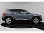 Volvo XC40 1.5 T3 Momentum Pro (TREKHAAK, H&K AUDIO, STOELVERWARMING, AUTOMAAT, ACHTERUITRIJCAMERA, PARKEERSENSOREN)