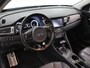 Kia Niro 1.6 GDi Hybrid SportsLine | Navigatie | Parkeercamera | Stoel/Stuurwielverwarming | Dodehoekdetectie |