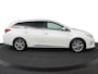 Toyota Auris Touring Sports 1.8 Hybrid Lease Pro | Parkeercamera | Panorama dak |  Keyless entry and start | Stoelverwarming |