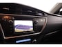 Toyota Auris Touring Sports 1.8 Hybrid Lease Pro | Parkeercamera | Panorama dak |  Keyless entry and start | Stoelverwarming |