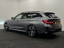 BMW 3-Serie Touring 318i | NL AUTO | NAVI | TREKHAAK | LEDEREN BEKLEDING | CARPLAY |