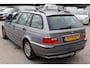 BMW 3-Serie Touring 316i Black&Silver II Navigatie, APK tot en met 07-04-2026, Airco, Elektrische ramen, Cruise control, Trekhaak