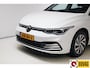Volkswagen Golf 1.4 eHybrid 204 PK | Camera | Elec. Ergo best. stoel met geheugen en massage | Adap.Cruise, Travelassist, Navigatie, App. connect, IQ Led