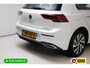 Volkswagen Golf 1.4 eHybrid 204 PK | Camera | Elec. Ergo best. stoel met geheugen en massage | Adap.Cruise, Travelassist, Navigatie, App. connect, IQ Led