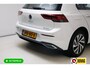 Volkswagen Golf 1.4 eHybrid 204 PK | Camera | Elec. Ergo best. stoel met geheugen en massage | Adap.Cruise, Travelassist, Navigatie, App. connect, IQ Led