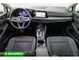 Volkswagen Golf 1.4 eHybrid 204 PK | Camera | Elec. Ergo best. stoel met geheugen en massage | Adap.Cruise, Travelassist, Navigatie, App. connect, IQ Led