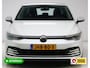 Volkswagen Golf 1.4 eHybrid 204 PK | Camera | Elec. Ergo best. stoel met geheugen en massage | Adap.Cruise, Travelassist, Navigatie, App. connect, IQ Led