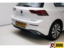 Volkswagen Golf 1.4 eHybrid 204 PK | Camera | Elec. Ergo best. stoel met geheugen en massage | Adap.Cruise, Travelassist, Navigatie, App. connect, IQ Led