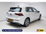 Volkswagen Golf 1.4 eHybrid 204 PK | Camera | Elec. Ergo best. stoel met geheugen en massage | Adap.Cruise, Travelassist, Navigatie, App. connect, IQ Led