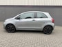 Toyota Yaris 1.0 VVTi +/3drs/ 1e EIG/ dealeronderhouden/ 1jaar apk/ airco/ EL-ramen/ zeer nette auto.