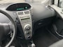 Toyota Yaris 1.0 VVTi +/3drs/ 1e EIG/ dealeronderhouden/ 1jaar apk/ airco/ EL-ramen/ zeer nette auto.
