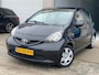 Toyota Aygo 1.0-12V/5drs/ nap/ dealeronderhouden/ 1jaar apk/ airco/ EL-ramen/ zeer nette auto.