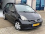 Toyota Aygo 1.0-12V/5drs/ nap/ dealeronderhouden/ 1jaar apk/ airco/ EL-ramen/ zeer nette auto.