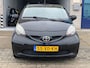 Toyota Aygo 1.0-12V/5drs/ nap/ dealeronderhouden/ 1jaar apk/ airco/ EL-ramen/ zeer nette auto.