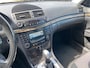 Mercedes-Benz E-klasse 200 K. Avantgarde/ automaat/ 5drs/ nap/ dealeronderhouden/ 1jaar apk/ volle opties!