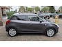 Suzuki Swift 1.2 Select Smart Hybrid. Navi, camera, carplay, adap.cruise, stoelverwarming, etc,etc. Prijs rijklaar incl garantie.
