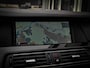 BMW 5-Serie Touring 530d M-Sport | PANO | STOEL VENT. & VERW. | CARBONSCHWARZ | TREKHAAK | HUD | ADAPTIVE CRUISE | FULL OPTION