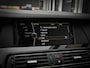 BMW 5-Serie Touring 530d M-Sport | PANO | STOEL VENT. & VERW. | CARBONSCHWARZ | TREKHAAK | HUD | ADAPTIVE CRUISE | FULL OPTION