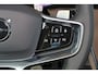Volvo EX90 Twin Motor Ultra 7p. 111 kWh - Luchtvering - Panoramadak - Pilot Assist Pack - 360º Camera - Bose Audio - Verwarmde voorstoelen, stuur & achterbank - Parkeersensoren voor & achter - Head up display - Extra getint glas - 21" Wielen