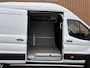 Ford Transit 350 2.0 TDCI L3H2 Limited | Achteruitrijcamera | Parkeersensoren | Cruise Control | Airconditioning | Trekhaak | Rijmodusregeling