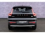 Volvo XC40 Recharge T4 Inscription Expression | Panoramadak | Stoel- en stuurwielverwarming | Navigatie | Keyless | Apple Carplay / Android Auto | Achteruitrijcamera | Parkeersensoren voor + achter | Standkachel |