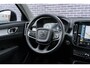 Volvo XC40 Recharge T4 Inscription Expression | Panoramadak | Stoel- en stuurwielverwarming | Navigatie | Keyless | Apple Carplay / Android Auto | Achteruitrijcamera | Parkeersensoren voor + achter | Standkachel |