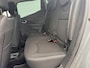 Renault Clio 0.9 TCe Limited Navigatie | Parkeersensoren Achter | Bluetooth | Navigatie | All-Season banden | 5-Deurs! | Airco | Cruise control | DAB ontvanger
