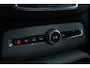 Volvo XC90 2.0 T8 Recharge AWD R-Design | Adapt. Cruise | Bowers & Wilkins | 360 Camera | Alcantara Hemel | Schuifdak | 22 Inch | Luchtvering | 7-Pers |