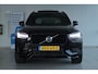 Volvo XC90 2.0 T8 Recharge AWD R-Design | Adapt. Cruise | Bowers & Wilkins | 360 Camera | Alcantara Hemel | Schuifdak | 22 Inch | Luchtvering | 7-Pers |
