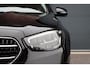 Mercedes-Benz E-klasse 220 d Avantgarde | Distronic+ | Trekhaak | Camera | Rijassistentiepakket | High Perf. LED | Sfeerverlichting | Stoelverwarming |