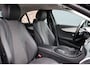 Mercedes-Benz E-klasse 220 d Avantgarde | Distronic+ | Trekhaak | Camera | Rijassistentiepakket | High Perf. LED | Sfeerverlichting | Stoelverwarming |