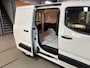 Peugeot Partner 1.5 BlueHDi 100pk L1 | Nieuwe Model | Apple carplay / Android auto | Cruise control | Airco | Dakdragers | All-season banden | NAP | Rijklaar prijs!