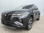 Hyundai Tucson 1.6 T-GDI PHEV Premium Sky 4WD / Elektrisch glazen panorama-dak/ Kunstlederen bekleding / Apple Carplay/Android Auto/ Stoelverwarming Voor en Achter/