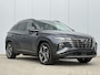 Hyundai Tucson 1.6 T-GDI PHEV Premium Sky 4WD / Elektrisch glazen panorama-dak/ Kunstlederen bekleding / Apple Carplay/Android Auto/ Stoelverwarming Voor en Achter/